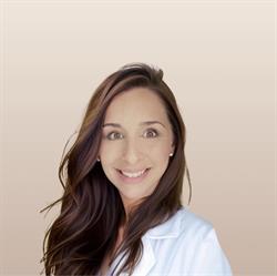 Dr Céline Thomet - Chirurgienne esthétique Genève