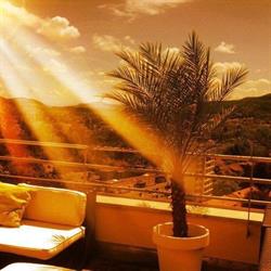 Panorama Lounge & Rooftop Bar