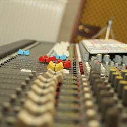 Starlet Studio Service