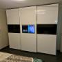 Schiebetüreschrank mit TV