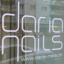daria nails