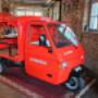 Umbau Piagio Ape mit ausziehbarem Tisch für Die Mobiliar.