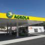 AGROLA Tankstelle in Grünen-Sumiswald. Überdacht mit TopShop. Dach mit Diskus Logo von AGROLA.