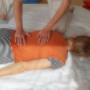 Shiatsu geben in der Bauchlage