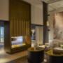 Mandarin Lounge