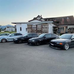 Lyon‘s Garage
