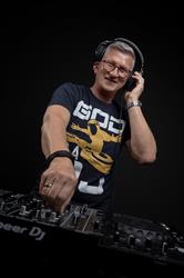 DJ AMO