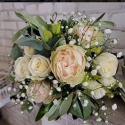 Création fleurs, déco, cadeaux