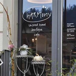 hARMony ursula arm, second hand, boutique, cafe