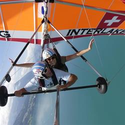 HANG GLIDING INTERLAKEN