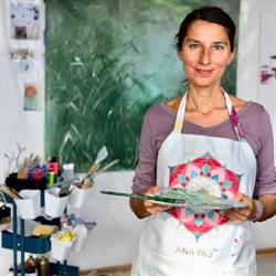 Ana Paz Artist