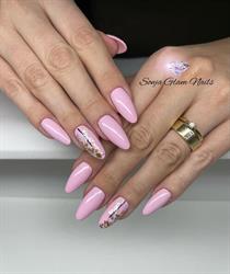 Sonja Glam Nails