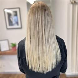 Klaudian Hairstyles