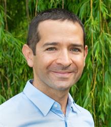 Dr méd. David Finci