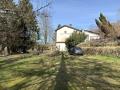 Purasca ampia proprietà con ex ristorante, appartamento e terreno in vendita