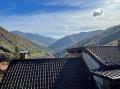 Casa di nucleo di 6 locali, con giardino e vista aperta sulla valle