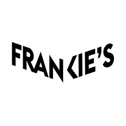 Frankie's Pista Giaccio e piscina