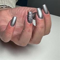 Beauty & Nails