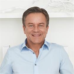 Gesichtschirurgie Dr. Dr. Muggenthaler