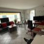 Bureau Just Ask Me Romont – vue ensemble espace lounge et travail, RH externalisé Fribourg