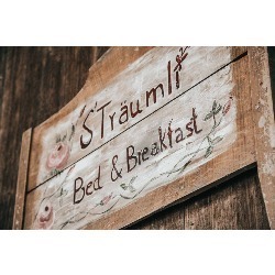 Bed and Breakfast  - S ' Träumli - Die Älplersuit